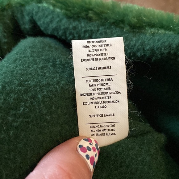 Portland Timbers Fuzzy Hat with Mittens - Picture 5 of 7